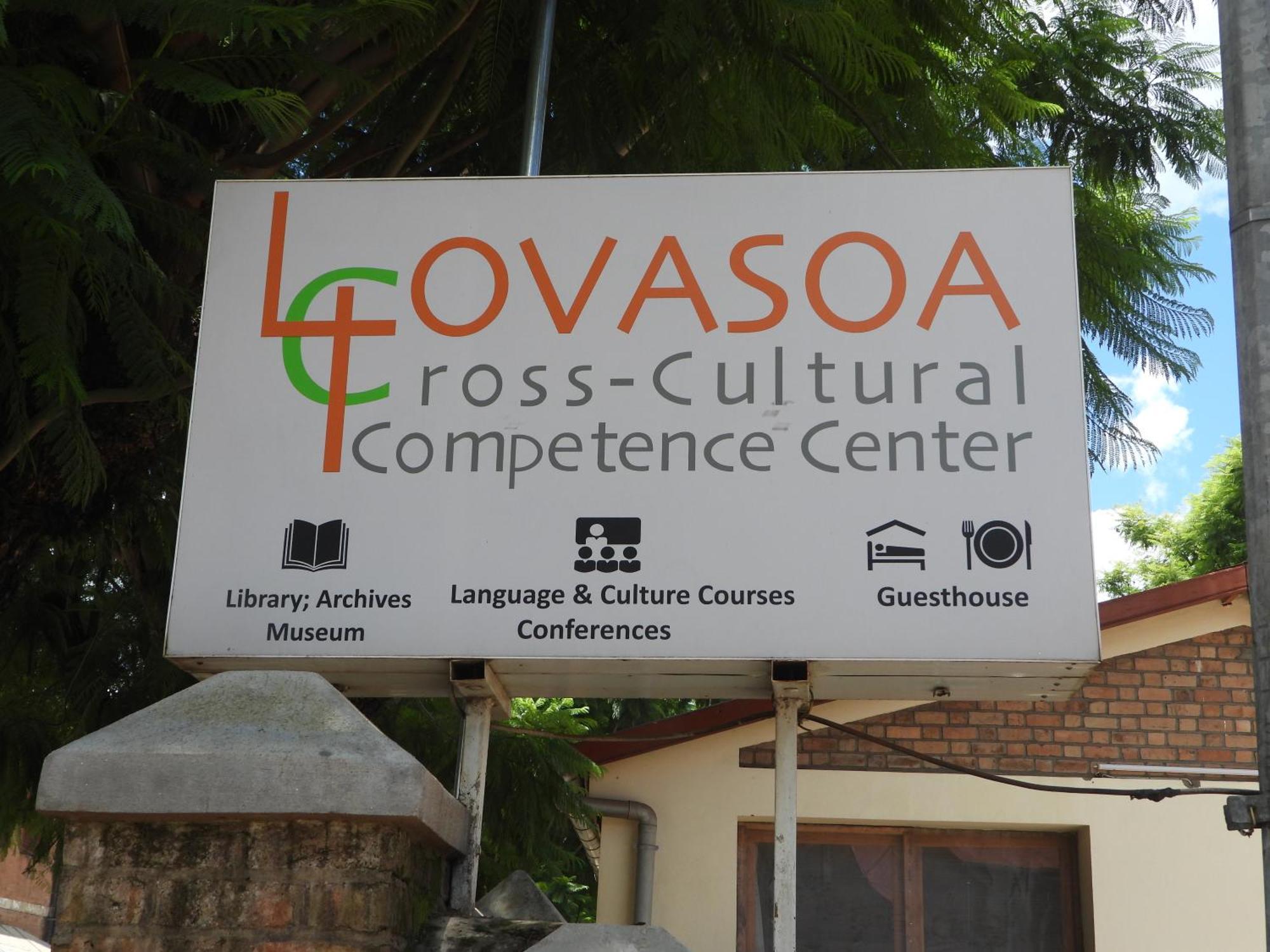 Lovasoa 4C Hotel Antsirabe Exterior foto