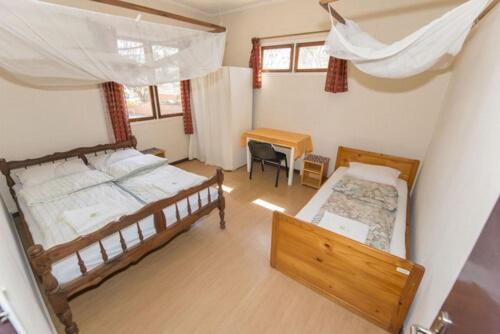 Lovasoa 4C Hotel Antsirabe Exterior foto