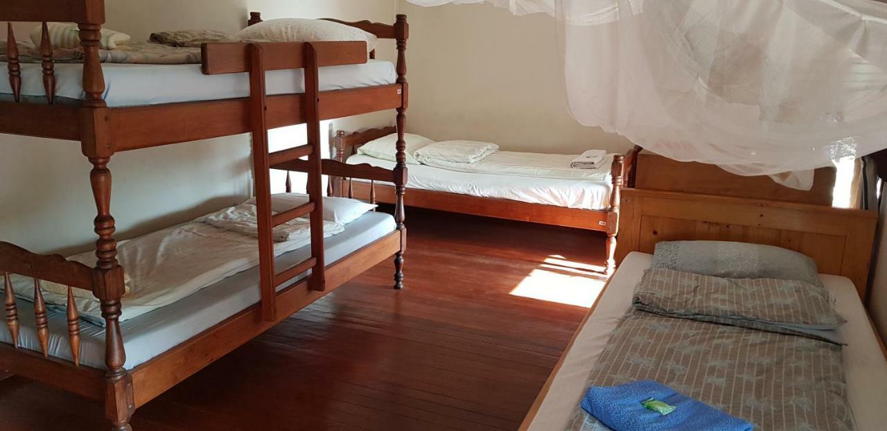 Lovasoa 4C Hotel Antsirabe Cameră foto