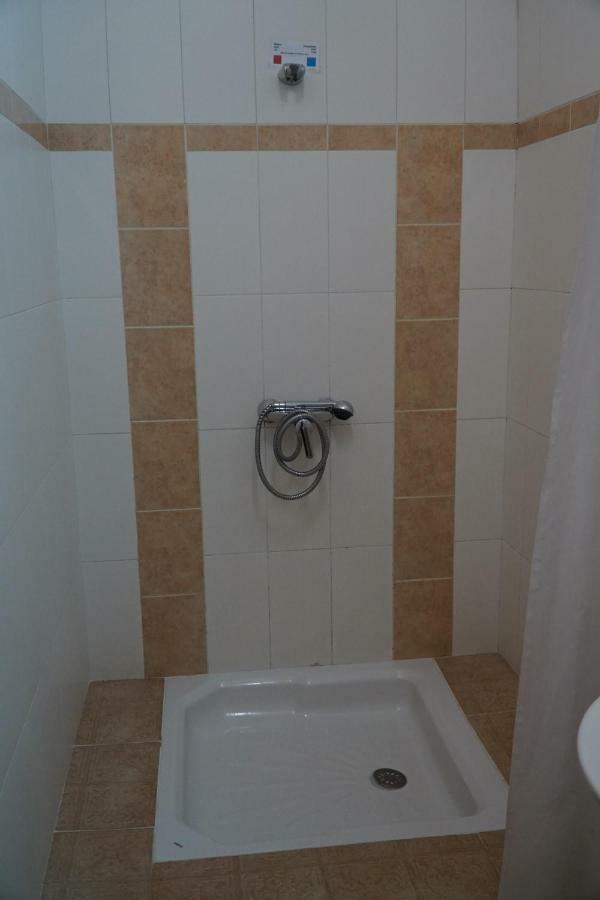 Lovasoa 4C Hotel Antsirabe Exterior foto