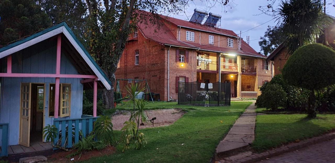 Lovasoa 4C Hotel Antsirabe Exterior foto